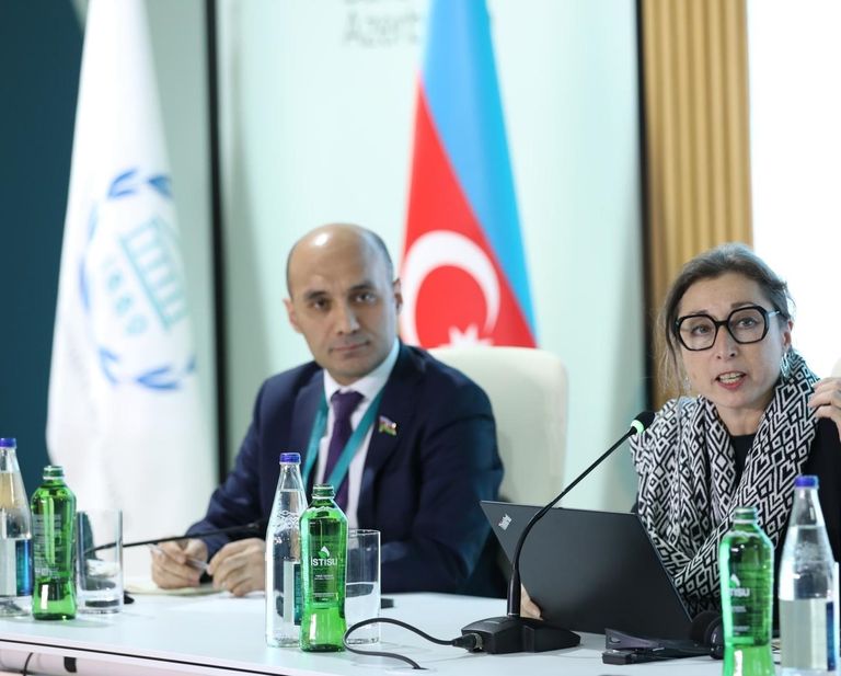 مناقشة النزوح القسري والهجرة بسبب تغير المناخ النزوح القسري والهجرة بسبب تغير المناخ