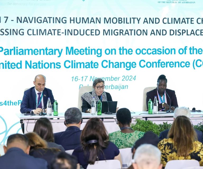 مناقشة النزوح القسري والهجرة بسبب تغير المناخ النزوح القسري والهجرة بسبب تغير المناخ