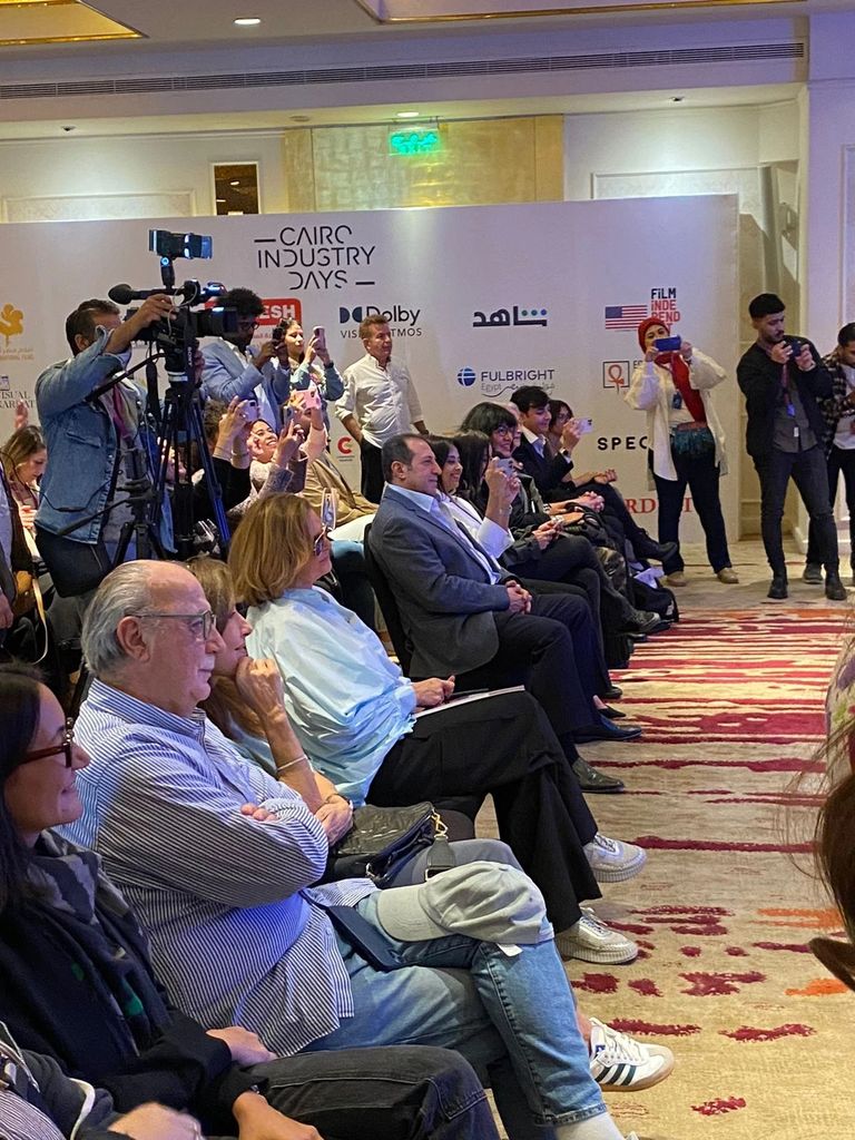 حفل توقيع كتاب ميرفت أبوعوف