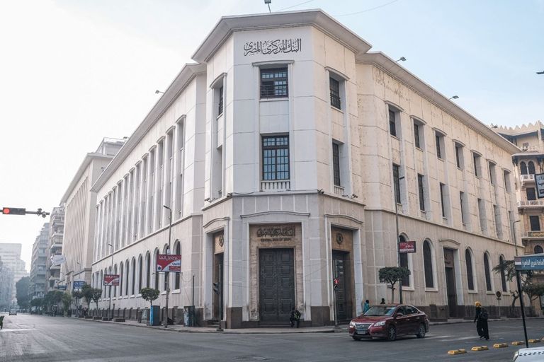 أوراق نقدية فئة 2000 ليرة سورية - أرشيفية