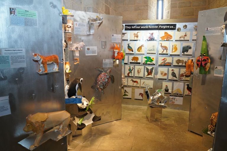 معرض الفن البيئي "الدردشة مع الكوكب"  معرض الفن البيئي «الدردشة مع الكوكب»