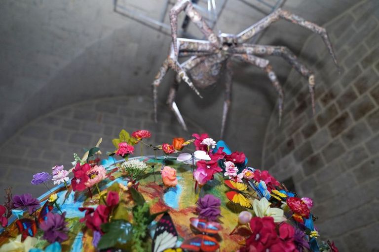 معرض الفن البيئي "الدردشة مع الكوكب"  معرض الفن البيئي «الدردشة مع الكوكب»