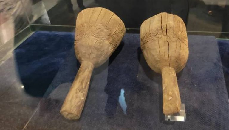 مقتنيات مقبرة TT 39  في الأقصر