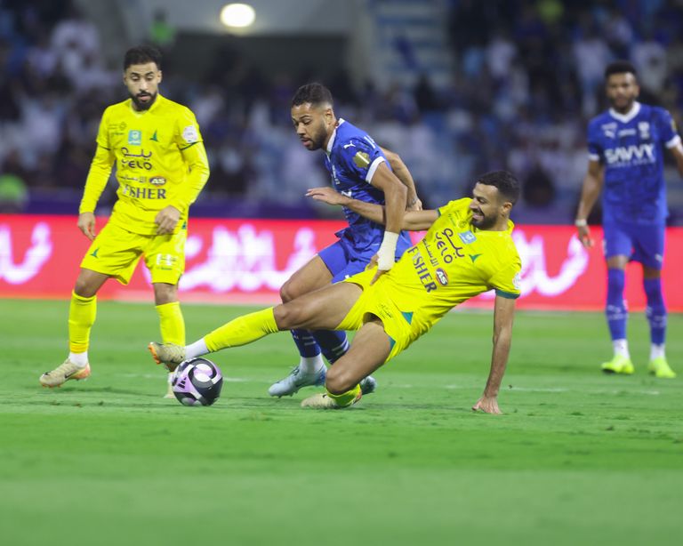 فريق الخليج من الفوز على الهلال