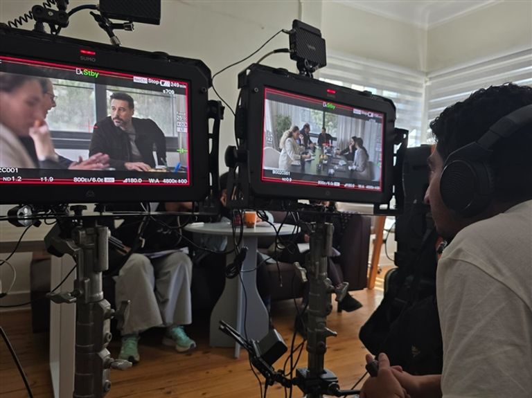 مشهد من مسلسل