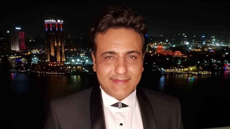 طارق رحيم يتصل بعمرو مصطفى