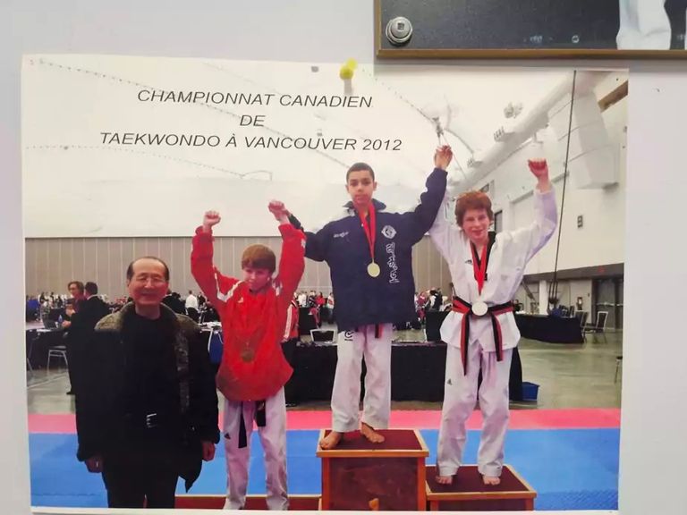 محمد فارسي محمد فارسي، نجم منتخب الجزائر