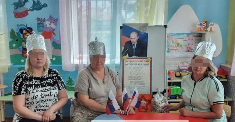 مدون يخدع مجموعة من المعلمين في روسيا