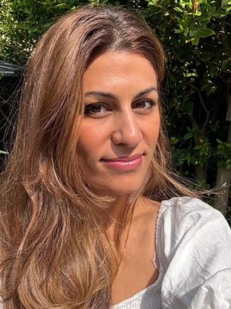 العناية بالحواجب