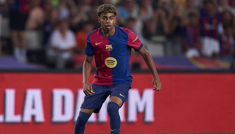 لامين يامال برشلونة الإسباني