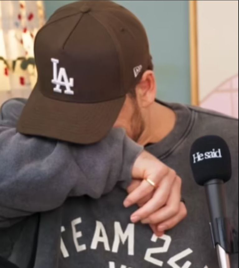 لويس طومسون وخطيبها