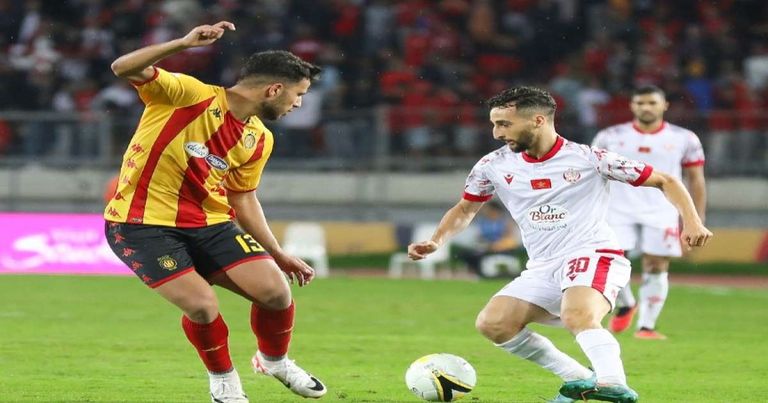 مواجهة سابقة بين الأهلي والهلال