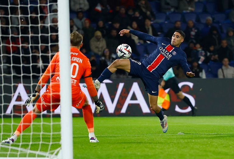 أشرف حكيمي أشرف حكيمي