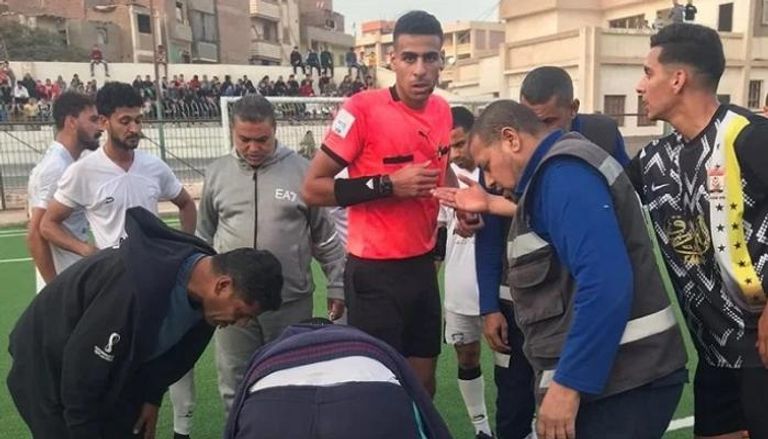 حكم ينقذ لاعب إبشواي من الموت