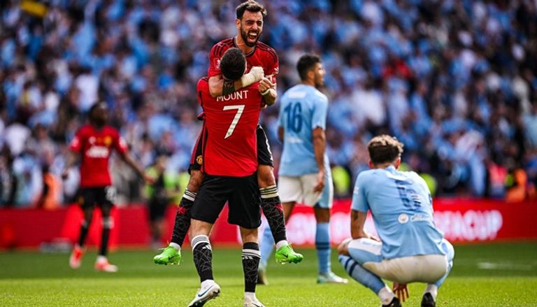 مانشستر سيتي ومانشستر يونايتد البرتغالي روبن أموريم