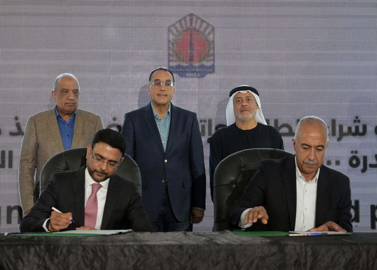 مصر توقع اتفاقيتين لمشروع محطة رياح مع «إيميا باور» الإماراتية