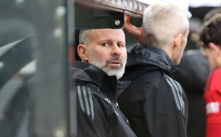 ريان غيغز أسطورة مانشستر يونايتد ريان غيغز أسطورة مانشستر يونايتد