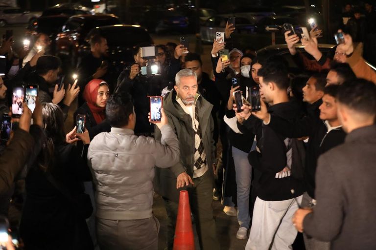 أكرم حسني في جنازة نبيل الحلفاوي