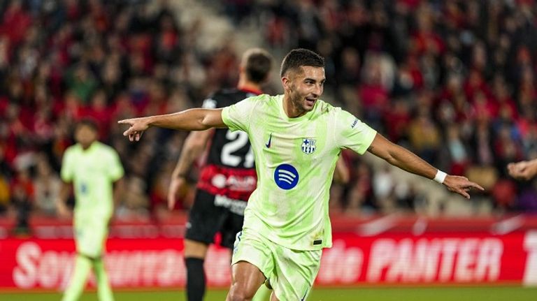 لامين يامال نجم برشلونة