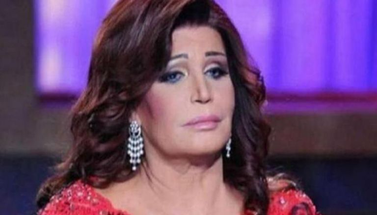 الفنانة نجوى فؤاد