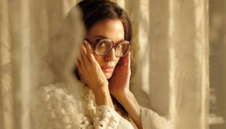 أنجيلنا جولي تتعرض للألم في فيلم "ماريا"