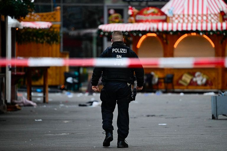 شولتز في موقع حادث الدهس