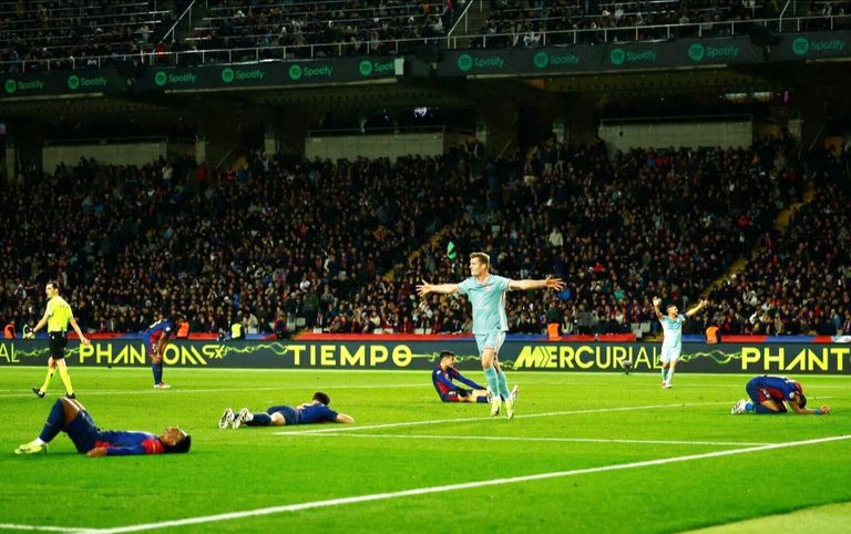 سورلوث ليونيل ميسي بقميص برشلونة