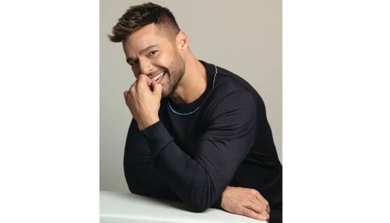 ذكؤى ميلاد ريكي مارتن