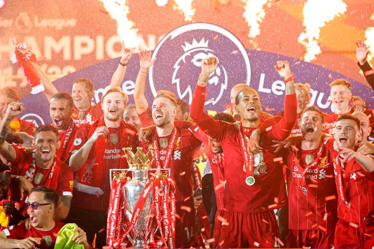 ليفربول والدوري الإنجليزي برشلونة بطل دوري أبطال أوروبا 2014-2015