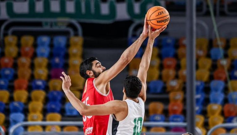 مشاهدة مباراة الأهلي والاتحاد في كرة السلة 