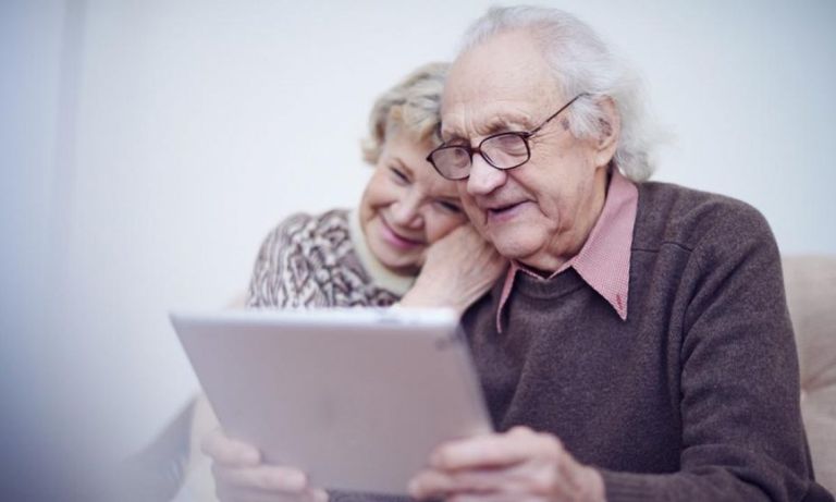 الذكاء والتقدم في العمر