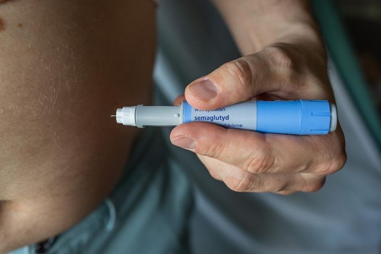 فنانون عانوا من حقن التخسيس