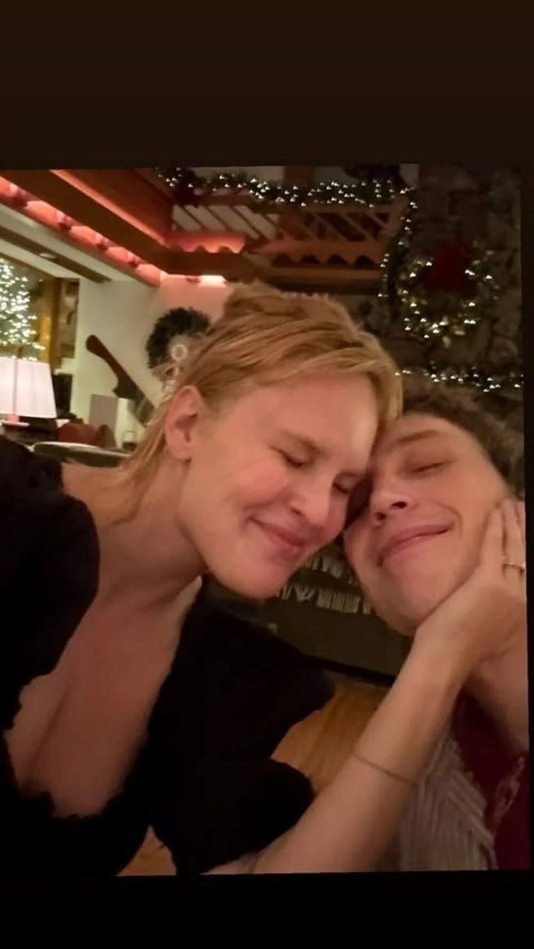 بروس ويليس بصحبة بناته