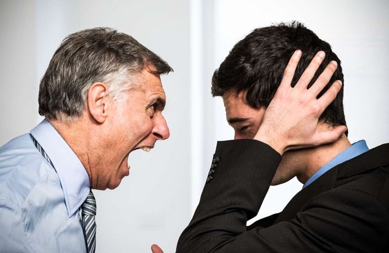 هناك حدود للدعابة في بيئة العمل