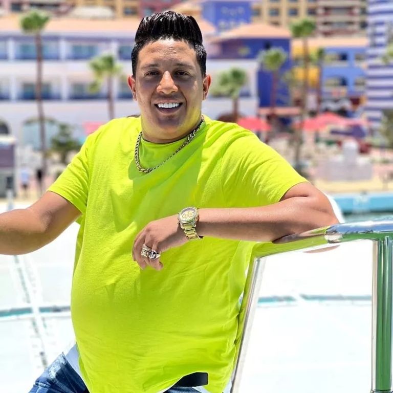 مغني المهرجانات حمو بيكا