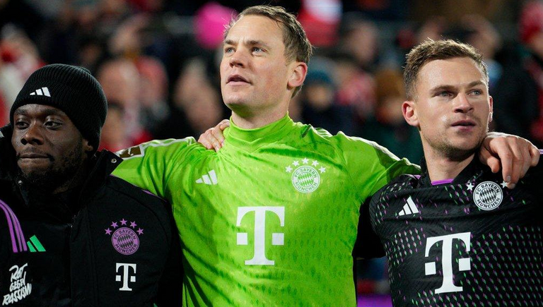 لاعبو بايرن ميونخ محمد صلاح