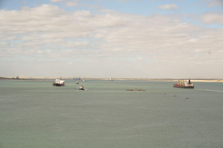 نجاح التشغيل التجريبي لمشروع ازدواج قناة السويس