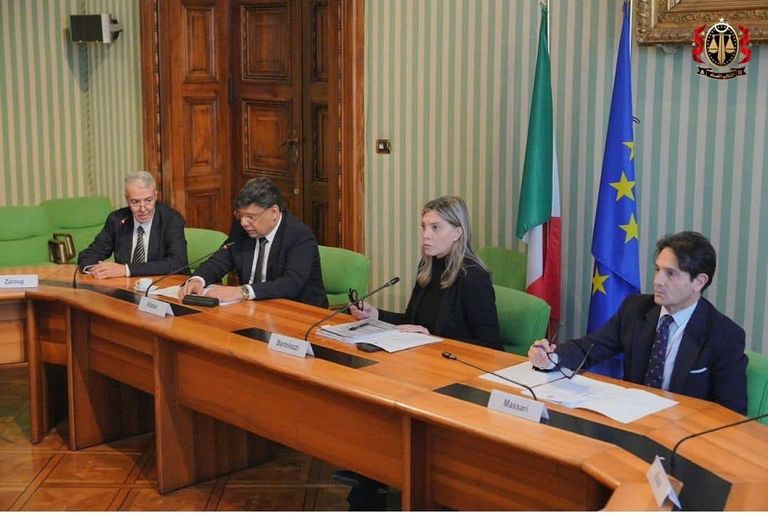 جهود لنقل المحتجزين الليبيين في إيطاليا