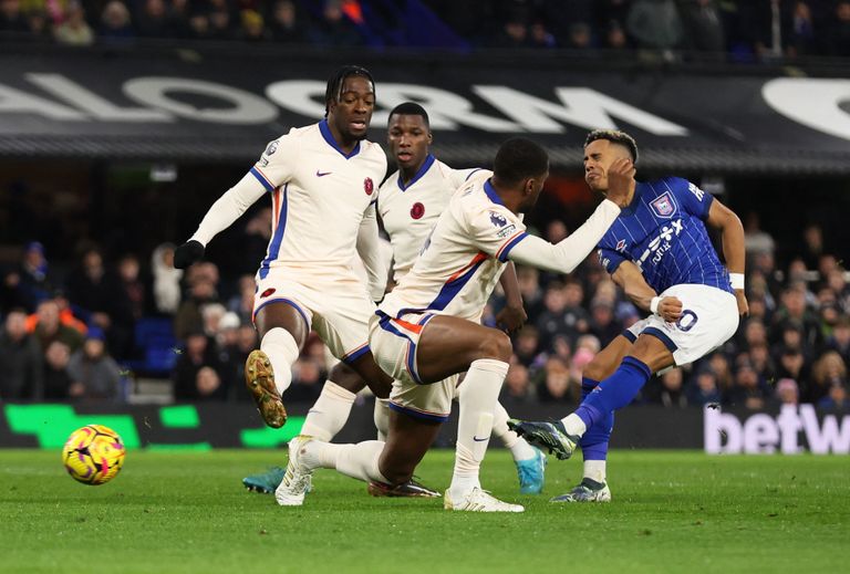 مان يونايتد ضد نيوكاسل 