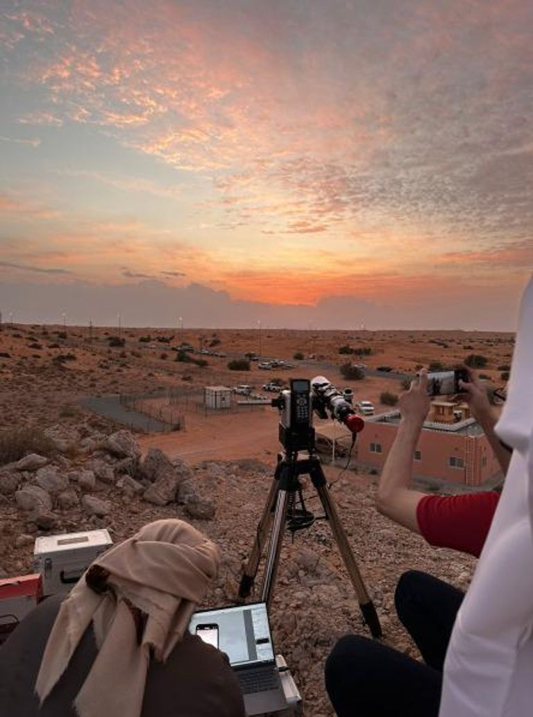 رؤية هلال رجب ممكنة بالتلسكوب في معظم الدول الإسلامية