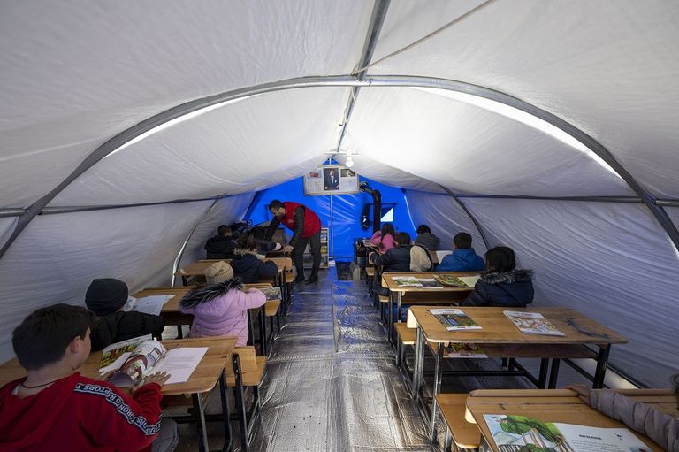 مدارس تركية بعد زلزال كهرمان مرعش