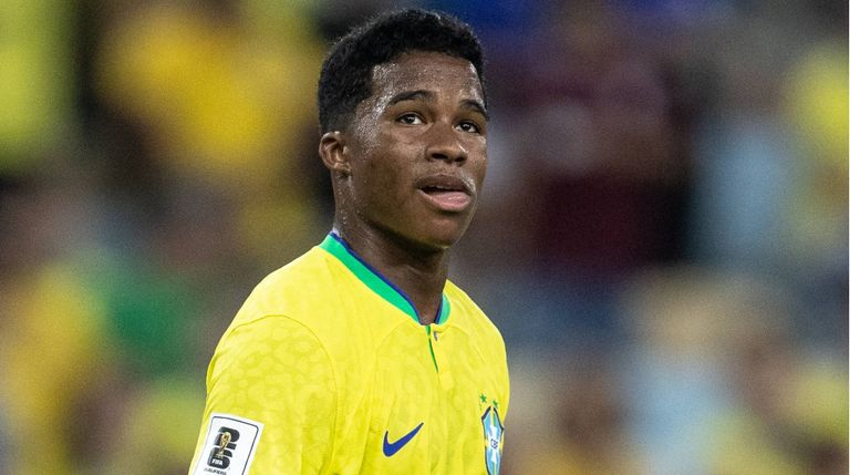 إندريك نجم منتخب البرازيل الأولمبي ولاعب ريال مدريد المستقبلي منتخب البرازيل الأولمبي