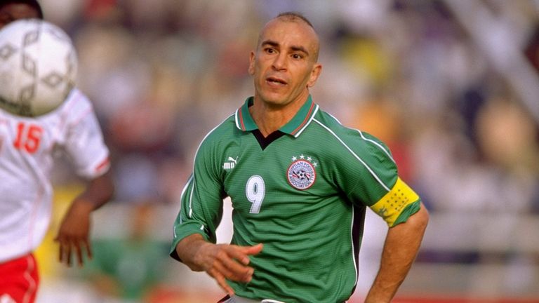 حسام حسن أسطورة منتخب مصر حسام حسن أسطورة منتخب مصر