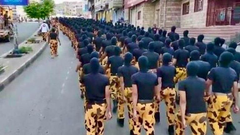 وحدة لقوات الطوارئ الإخوانية - أرشيفية