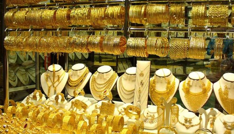 مشغولات ذهبية - أرشيفية