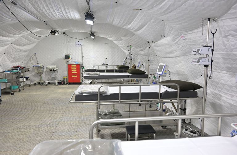 المستشفى الإماراتي العائم