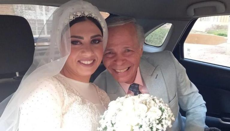 محمود عامر مع طليقته لاشينة لاشين - أرشيفية