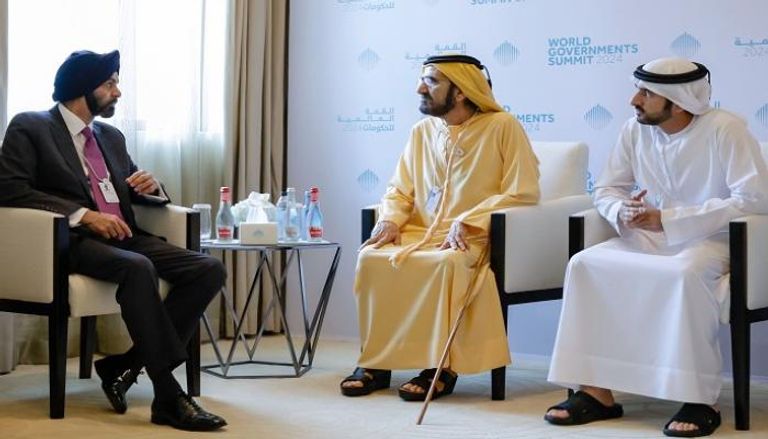 الشيخ محمد بن راشد آل مكتوم يلتقي رئيس مجموعة البنك الدولي