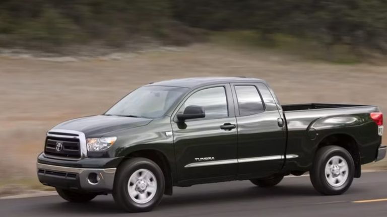 شاحنة Toyota Tundra