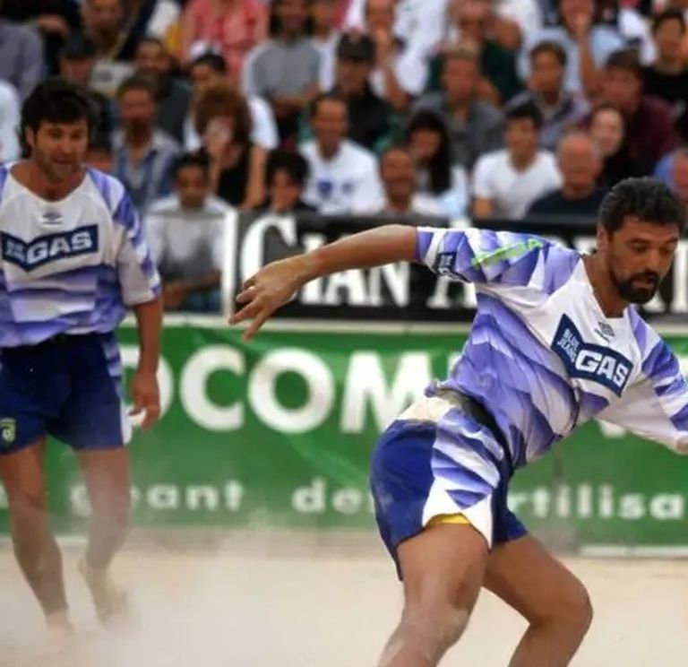 أليساندرو ألتوبيلي الفرنسي إيريك كانتونا